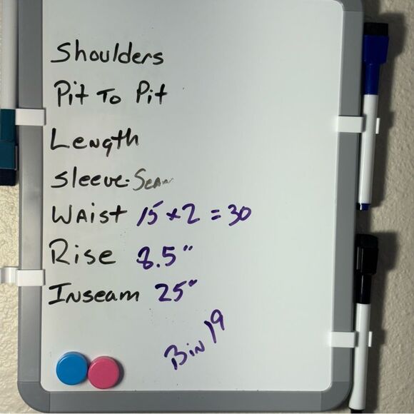 Guess Jeans Y2K 1981 Boyfriend Cropped Button Fly Blue Light Wash Women’s 26. - Picture 12 of 12